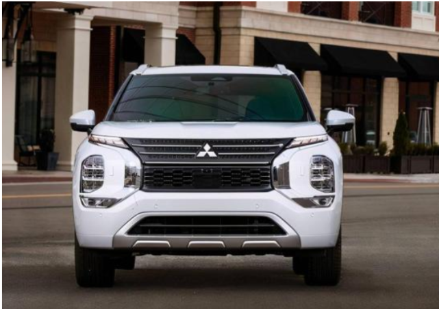 三菱推出新款欧蓝德 和奇骏同平台打造 细节之处各不相同 腾讯新闻