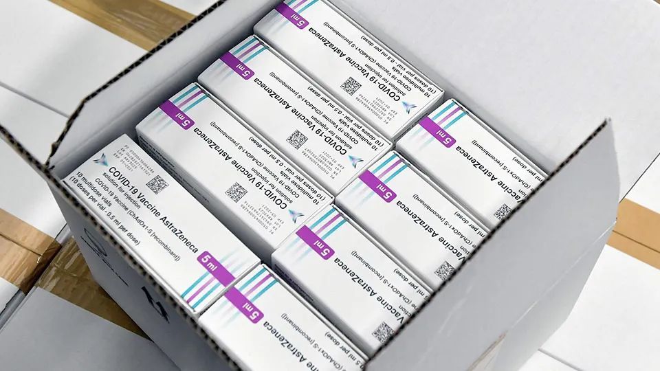 墨西哥首批中国科兴新冠疫苗运抵墨西哥城