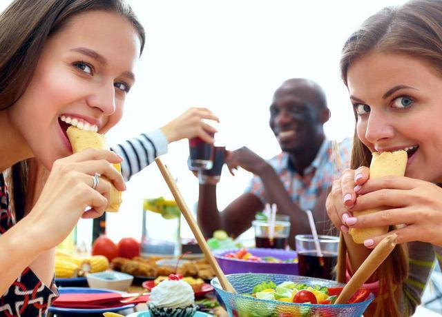 血管|血栓最怕“一种水”，不是绿豆汤，你若常喝，血管会感激你