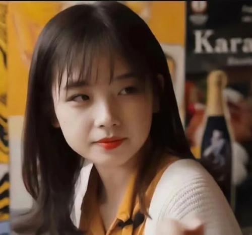 在那档让她出名的节目中,王冰冰在长达五分钟的播