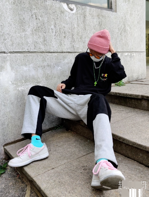 dunk sb什么配色最好看 dunk百搭配色推荐_腾讯新闻