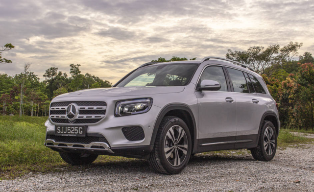 全新奔驰glb200紧凑型suv为了炫耀而购买的7座小车