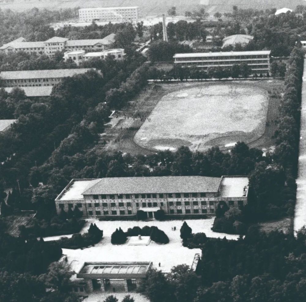 教导大队 183 名同志分配到西安炮校海鹰起飞了——国防部五院三分院