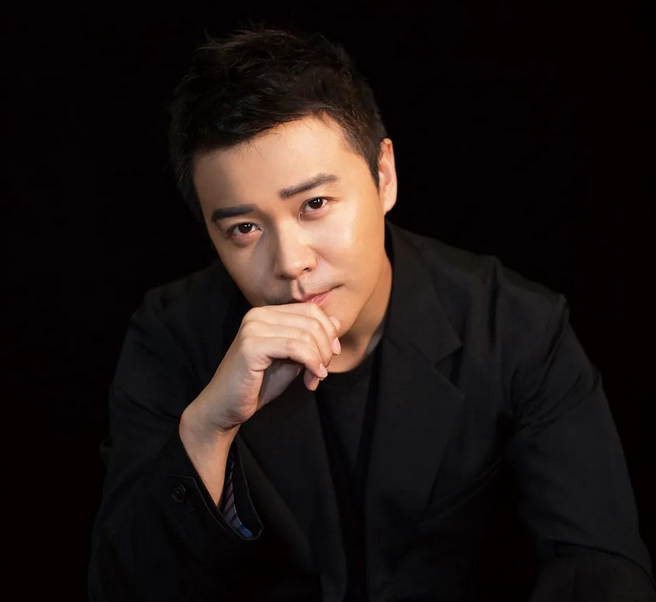 佟丽娅靠陈思诚上位别被百亿导演骗了16岁已获官方荣誉