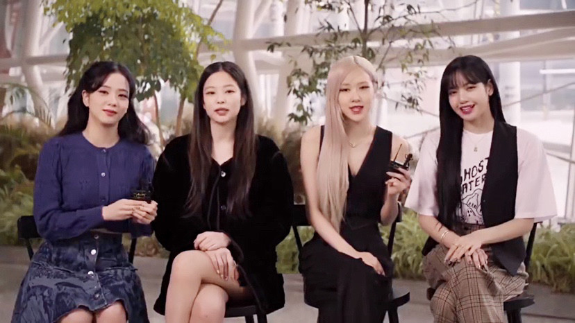 金智秀,作为大势女团blackpink成员,因为高颜值而被