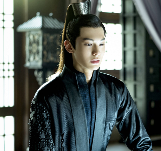 《青你3》里的光头梁森,有头发的样子曝光,男团门面担当!_腾讯新闻