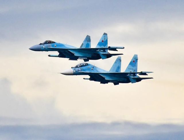 外国特工窃取苏30资料影响海航主力战斗机歼16或加速列装