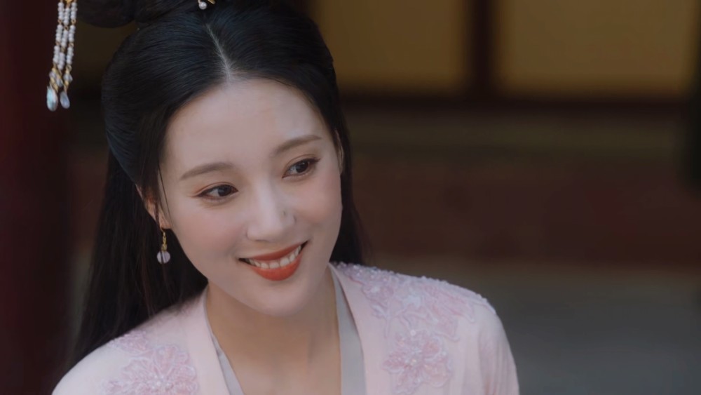 因江映月出圈安泳畅古装造型再引关注曾表示想演不一样的角色