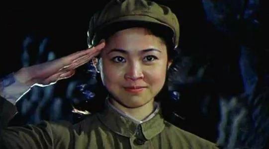 上甘岭坑道唯一女兵:26年后,在纽约餐馆被,当年美战俘一眼认出_腾讯