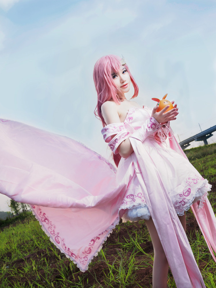 高达seed拉克丝cosplay