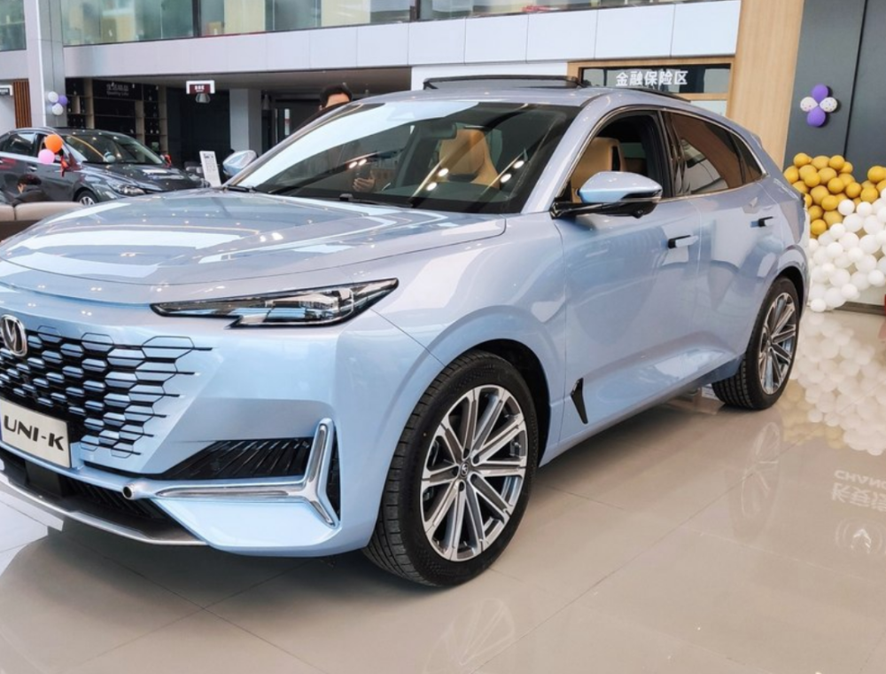 长安uni-k酝酿上市,2.0t 爱信8at!起步不到18万?