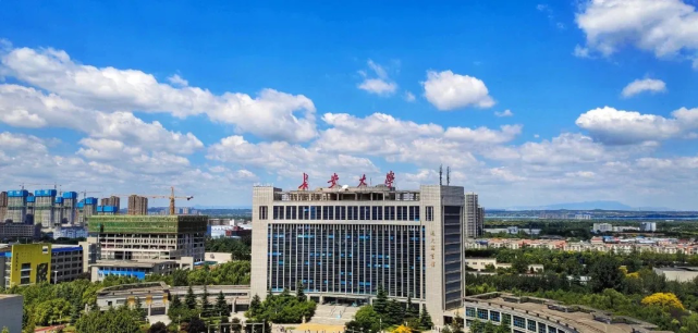 争抢海外英才陕西211高校出手特聘教授45万年薪起50万安家费