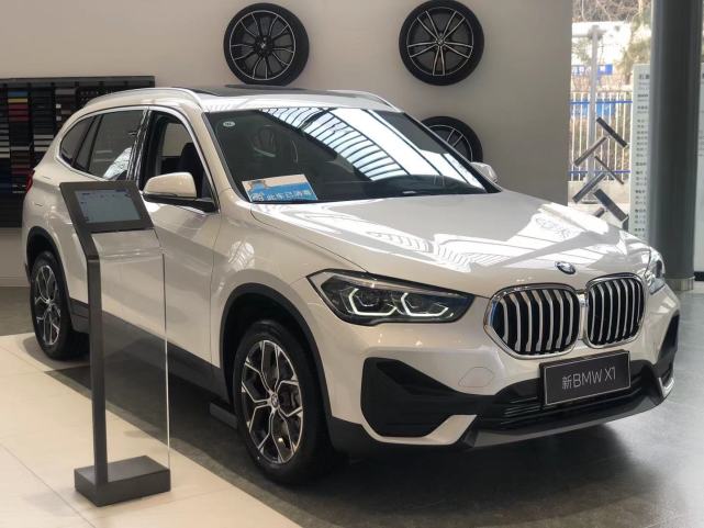 新bmw x1 矿石白 现车供应 欢迎品鉴