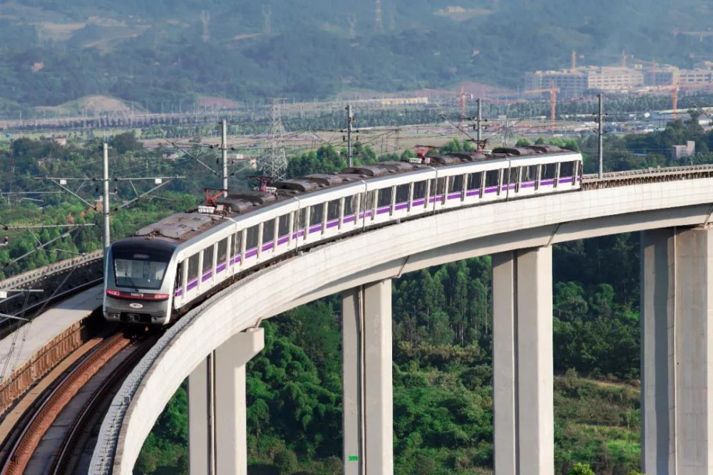 重庆无轨火车图片