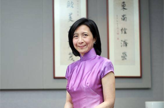 新加坡女富豪周玉琴身价超815亿不爱大牌只爱穿中式定制旗袍