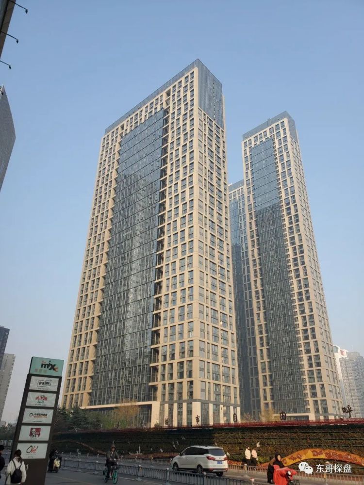 用地可以兼容二类住宅用地,也就是未来有机会建设成为类似于郑州二七