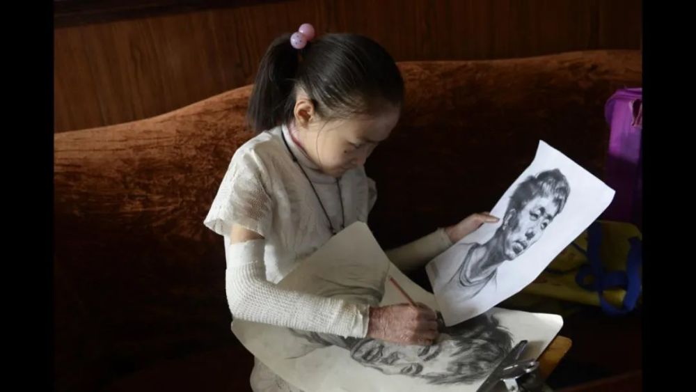 心碎我不久就会死上海7岁女孩身高不足1米