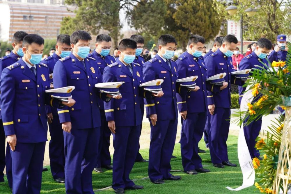 漯河消防致敬戍边英雄王焯冉 您牵挂的家人我们守护