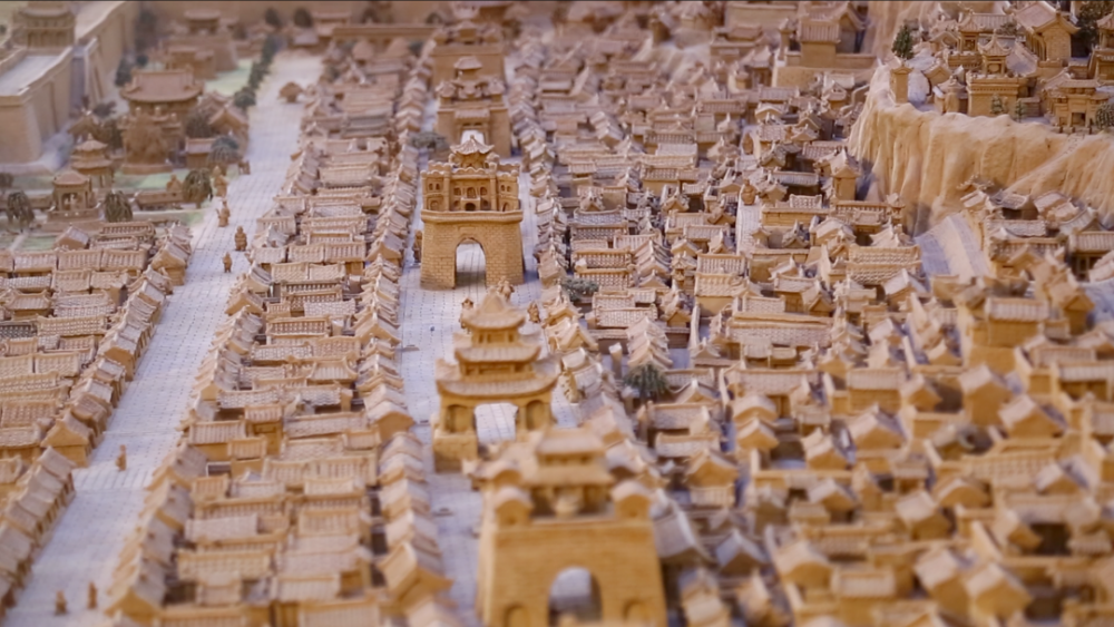精巧震撼榆林古城最大泥塑沙盘制作完成