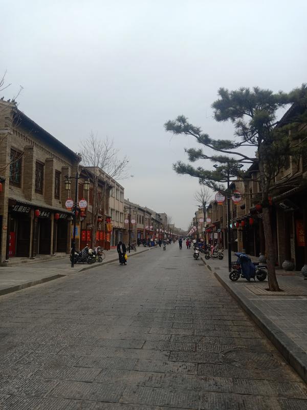 鹤壁浚县古城商业步行街:展现民俗和历史文化的一扇窗口