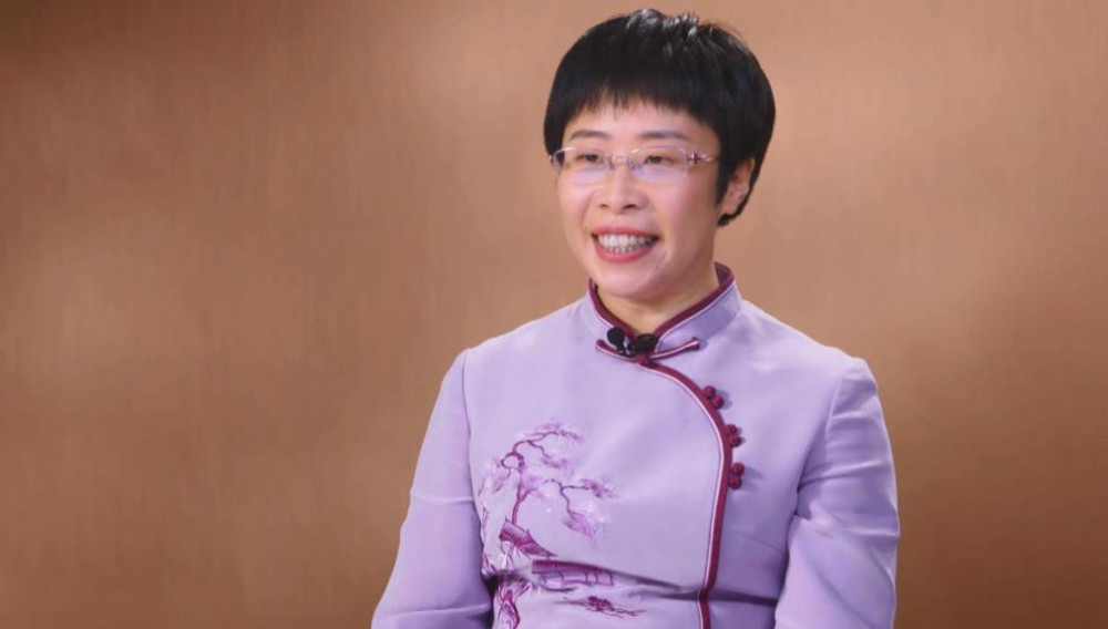 百家讲坛名师翻车,蒙曼教授大意了_腾讯新闻