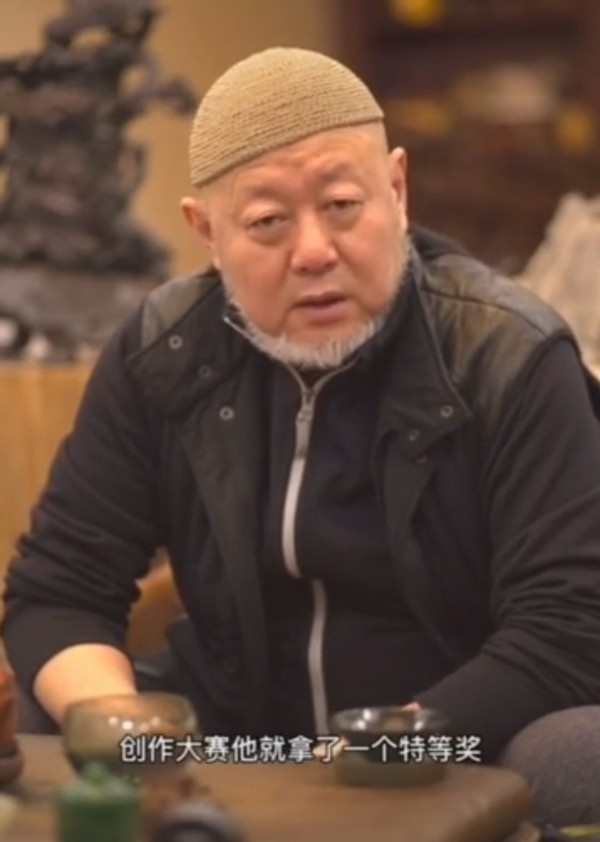 歌手火风3孩子太优秀从小背四书五经小儿子文采超群拿国奖