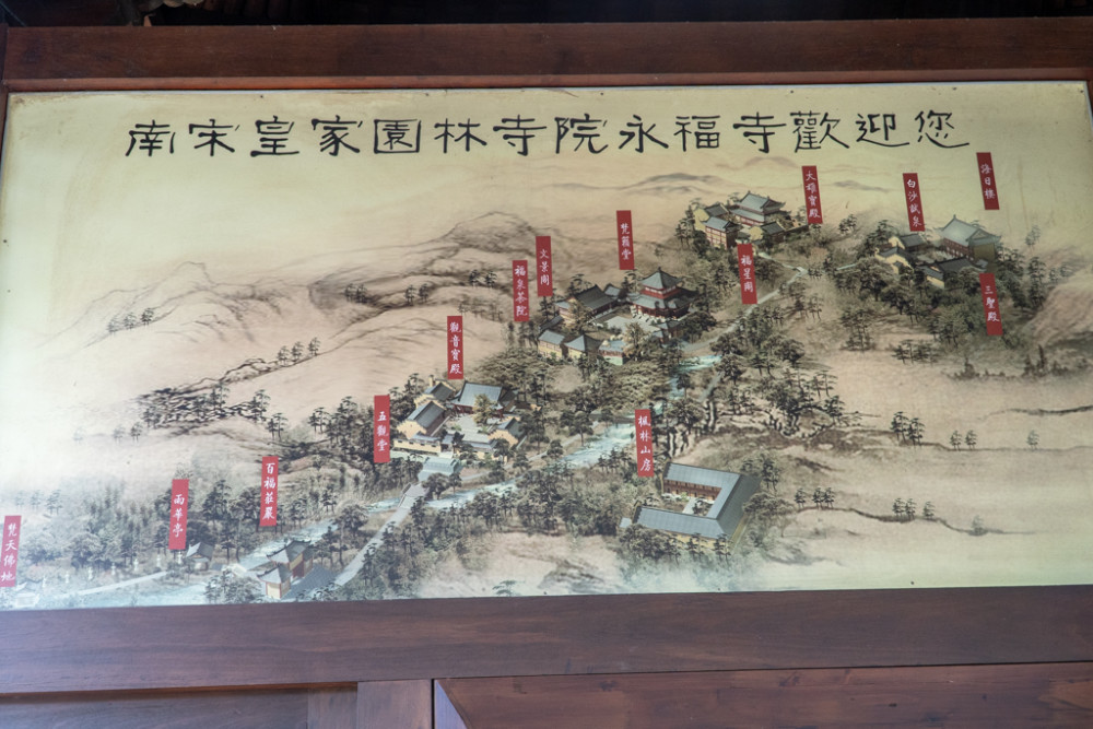 在杭州灵隐寺隔壁,还有个免门票的永福寺,少有人知却值得一去