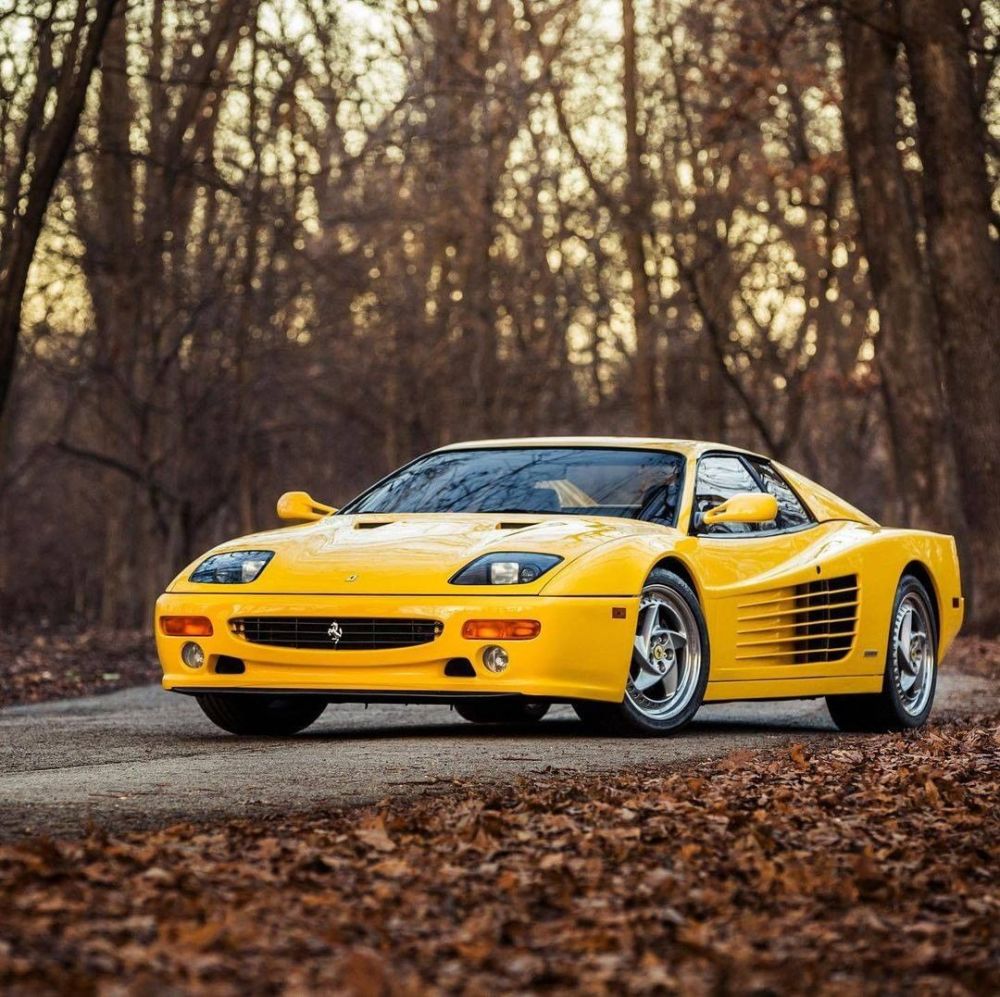 上世纪的超跑王者1995年出产的法拉利f512跑车