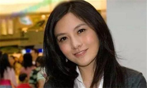 女富豪30岁身价500亿,却选择嫁给乡下来的"穷小子",值得吗?