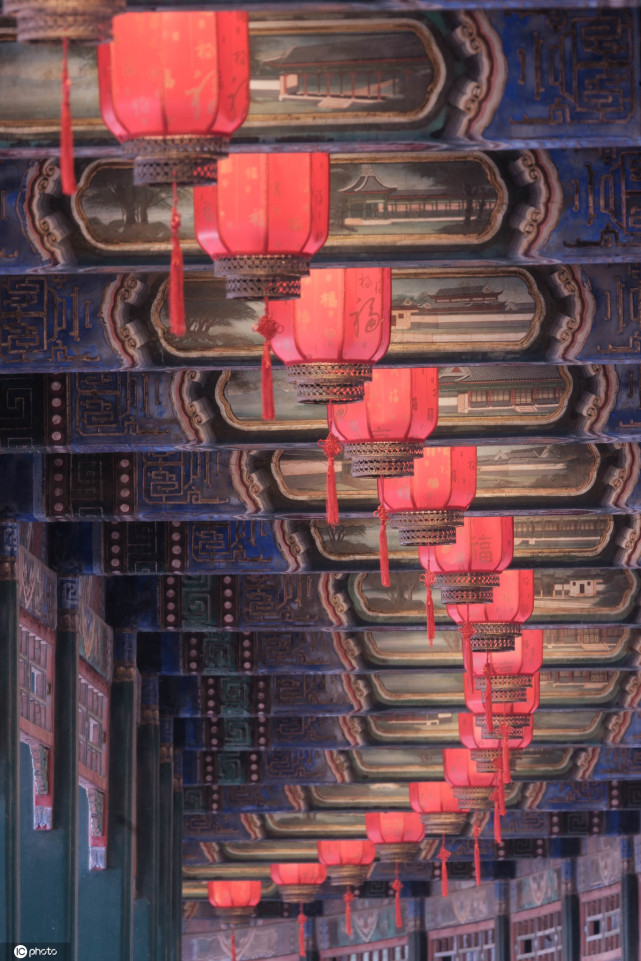 北京颐和园长廊点灯元宵节穿越古今