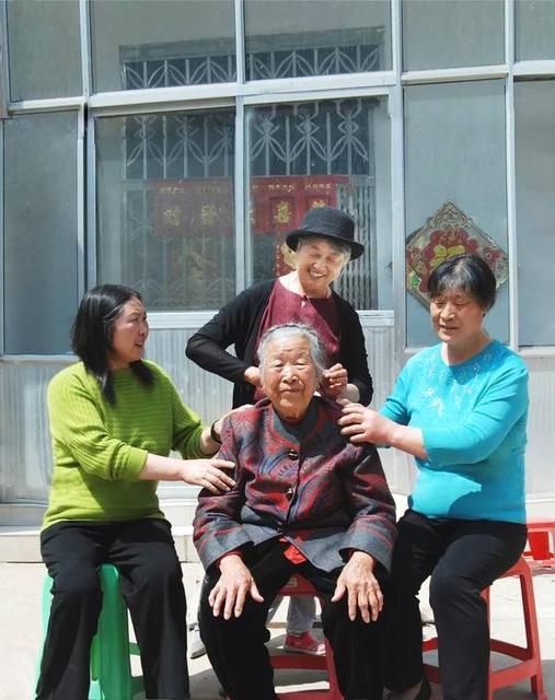 原生家庭的影响:70后是最后一批孝顺父母的人吗?