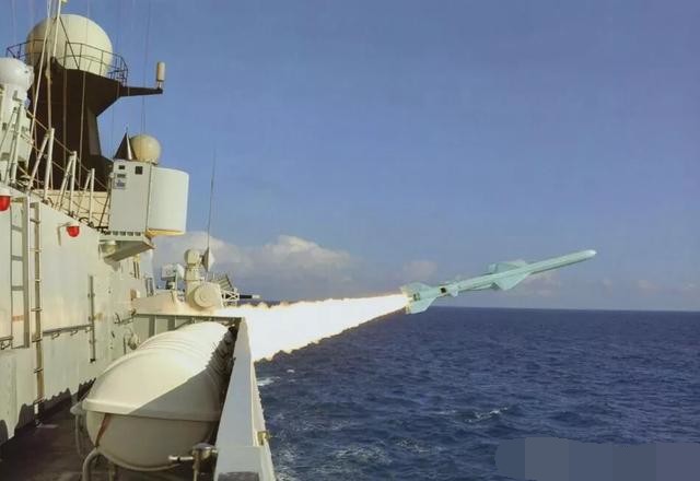 已经服役三十年的鹰击83反舰导弹为什么没有更新换代的后继型号