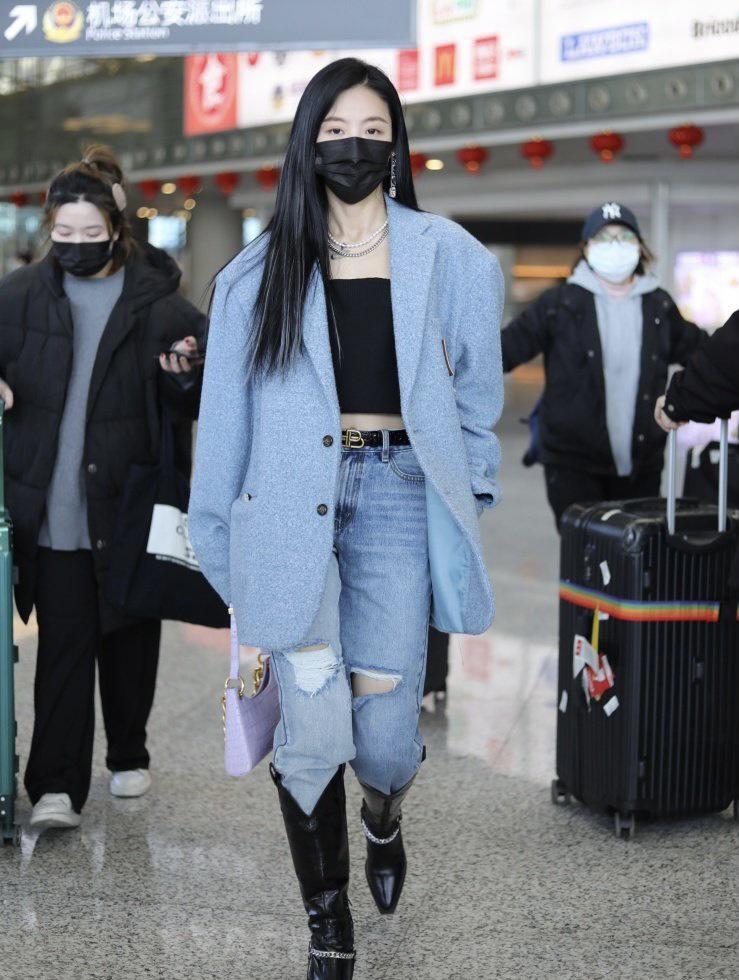 明星们最新出炉的机场照来啦俊男俏女齐齐上线你爱了吗