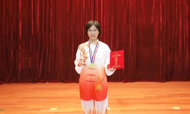 福州铁路运输检察院 康宁 太极拳男子简化24式一等奖