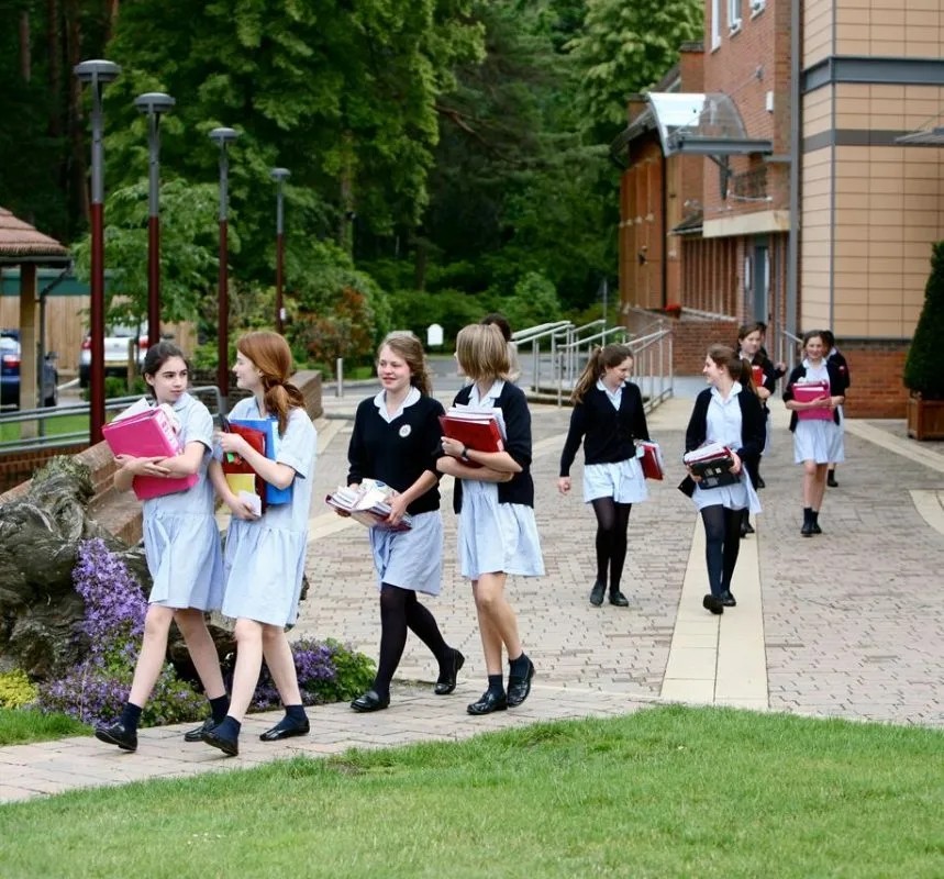 女學霸聚集地,英國女中st marys school ascot