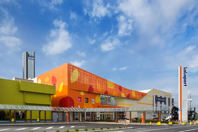 上海金桥啦啦宝都以折纸为商场设计灵感色彩丰富