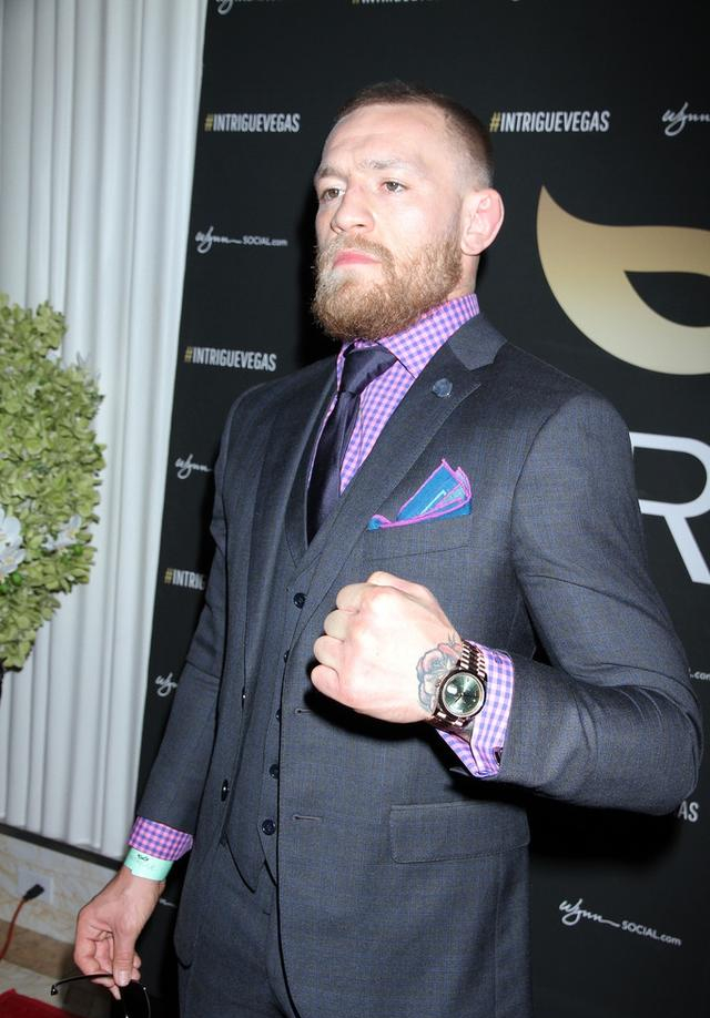 吃素的格斗冠军用实力证明素食不会让拳头软绵绵