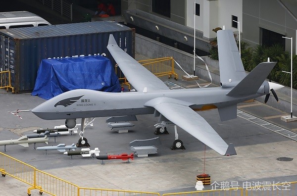 把捕食者和翼龙2怼在一起伊朗新攻击无人机让欧美大吃一惊