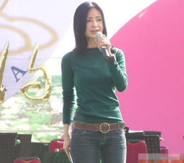 农村商演落魄凄凉高胜美驳斥质疑出场费20万名下还有两套房