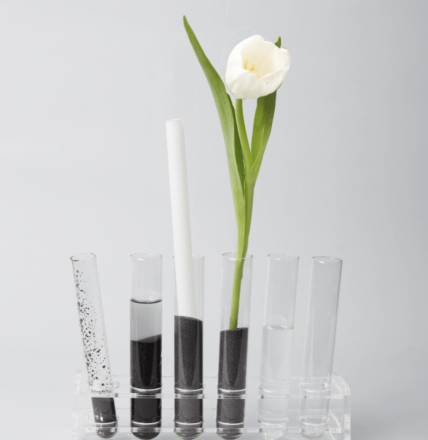 "限塑令"下的奶茶吸管:纸管遭吐槽鸡肋,有人投资200万每天仅产5万根