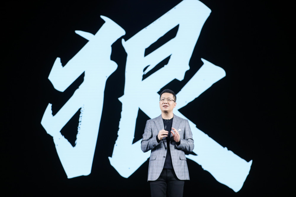 卢伟冰突然宣布k40pro3月下旬开售网友幸福来得太突然