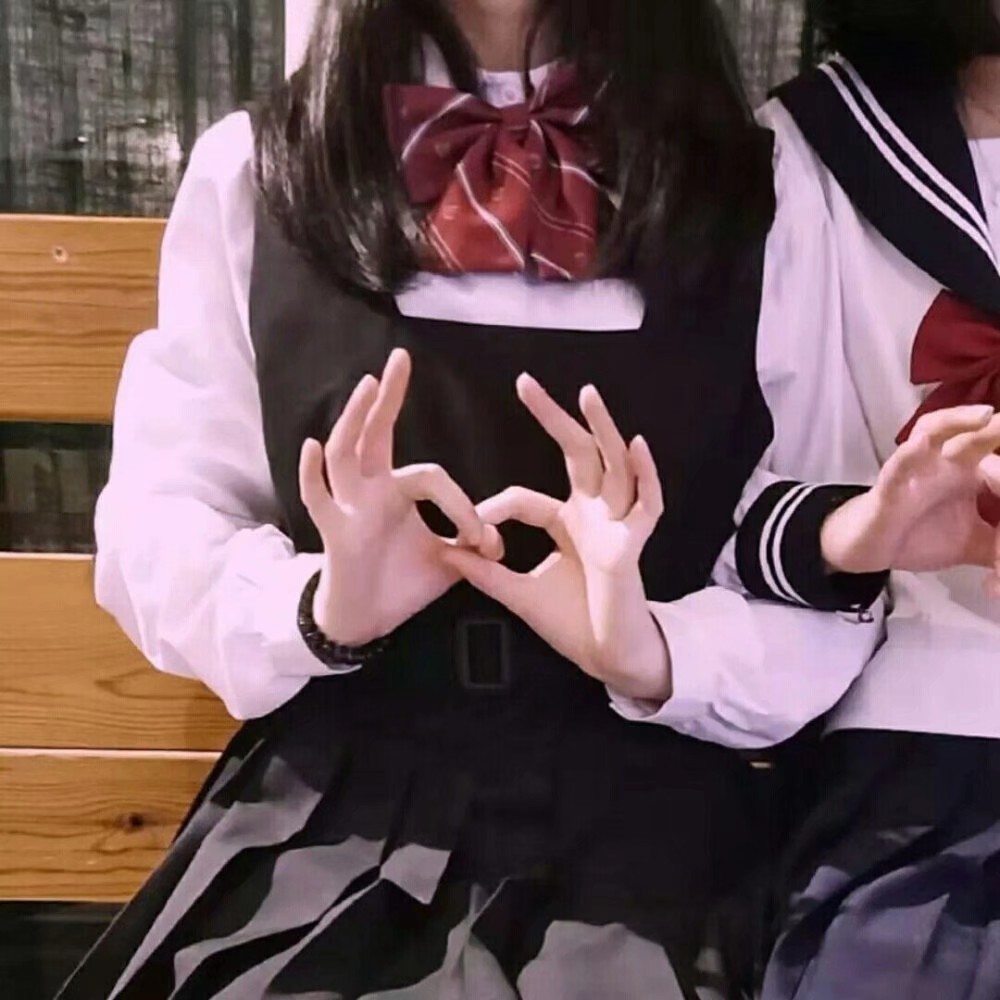 至死不渝的友谊不逊于任何爱情闺蜜头像