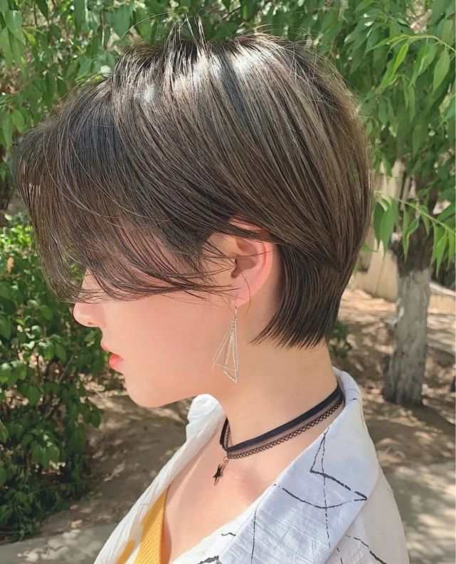 你是 短发控吗?