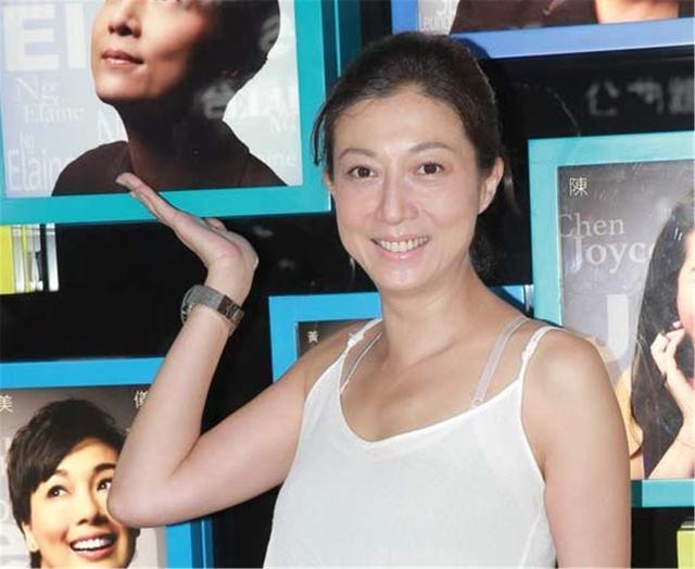 吴绮莉成龙纠缠多年,却没结婚的真实内幕告诉我们:不要做白日梦_腾讯