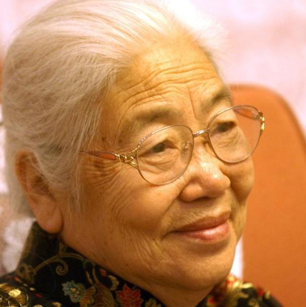 2004年,常香玉为何在医院病榻前立下遗嘱,执意收回小香玉艺名?