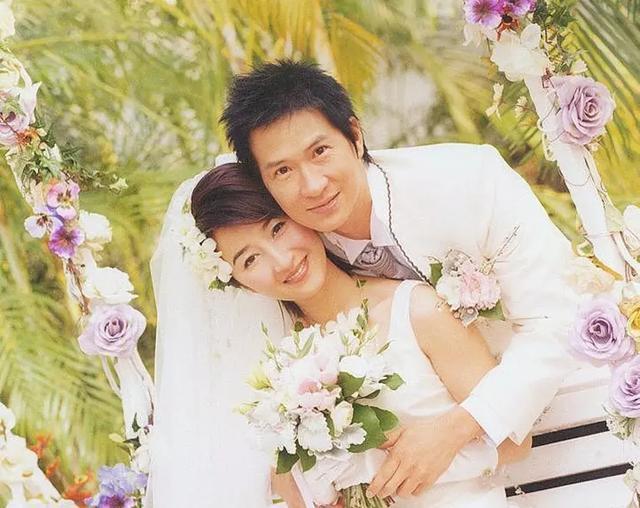 爱上跑龙套被嘲笑瞎了眼关咏荷用行动告诉大家当初决定没错