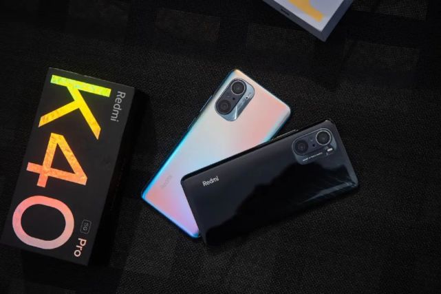 redmik40系列评测不仅焊死了旗舰机的大门还上了把锁