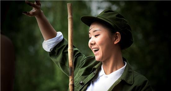 在《平凡的世界》中,路遥为什么要将田晓霞写死?_腾讯新闻