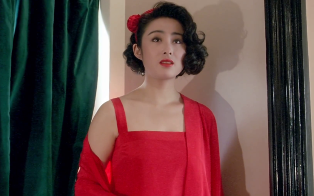 向华胜离开我看谁敢娶你,汪雨说我敢娶她,最后张敏嫁给前经纪人