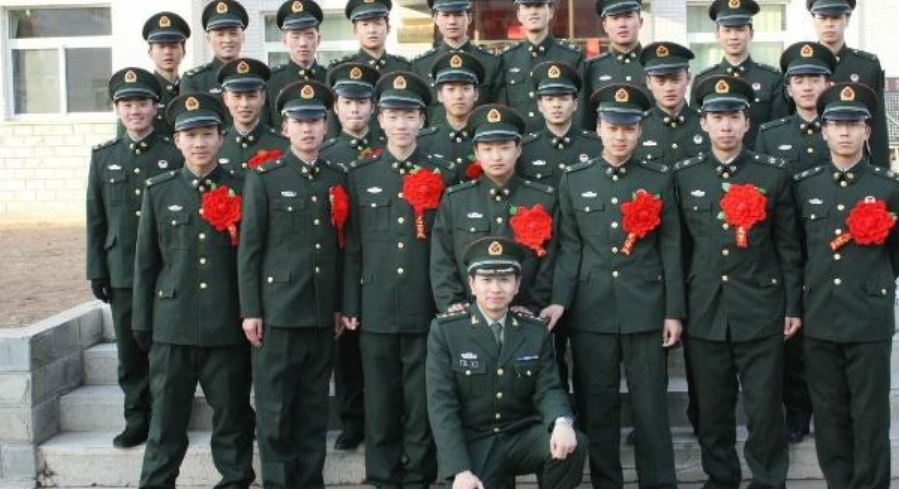 这5种方式,入伍不用从义务兵干起,进部队就能直接领工资_腾讯新闻